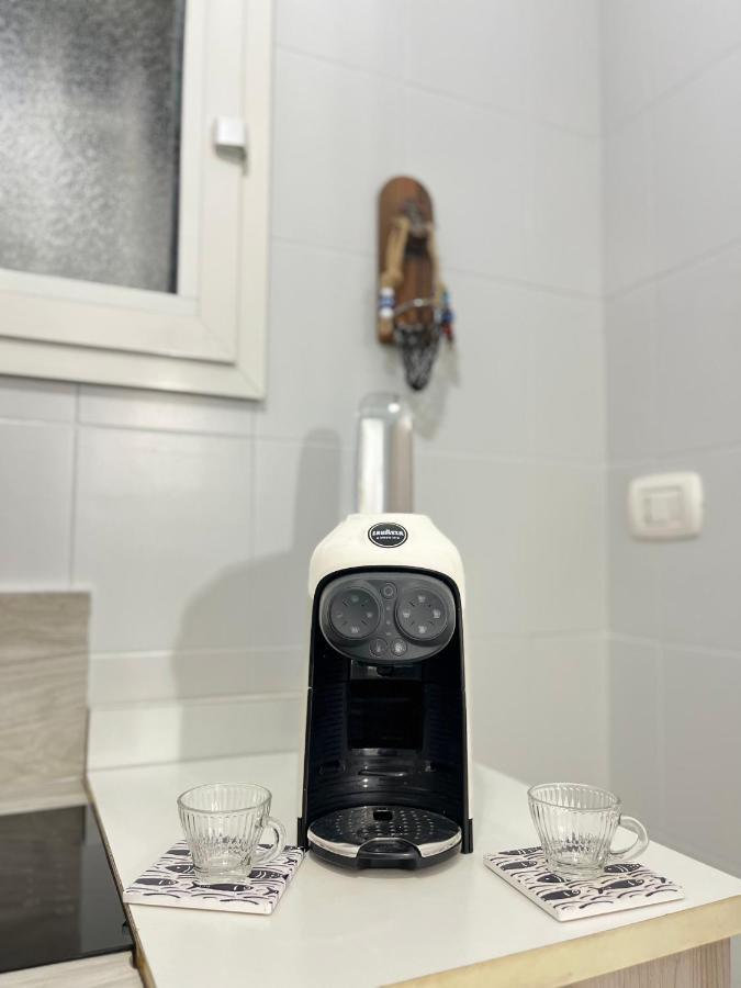 Stella Di Mare Apartment Bari Bagian luar foto