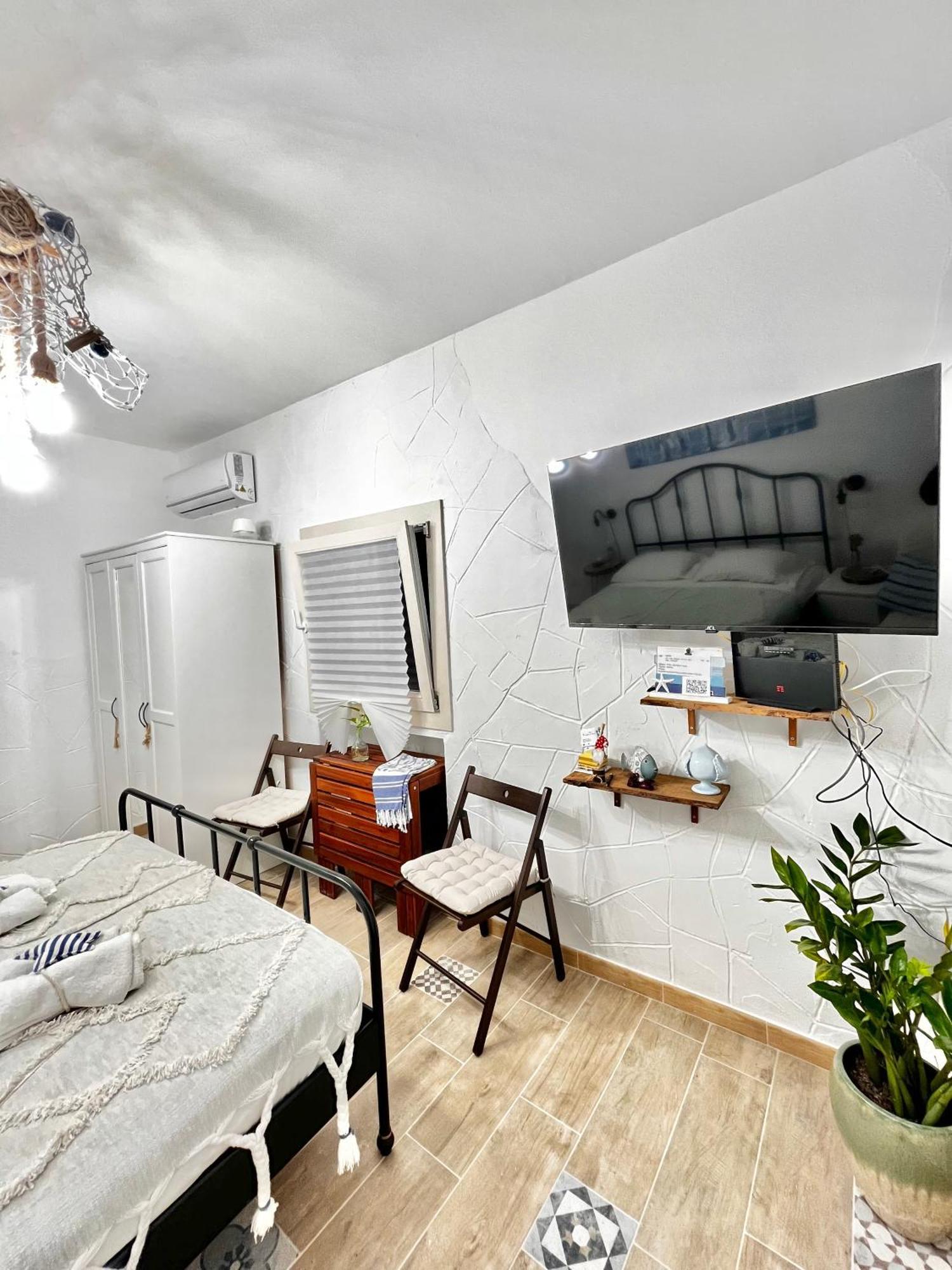 Stella Di Mare Apartment Bari Bagian luar foto